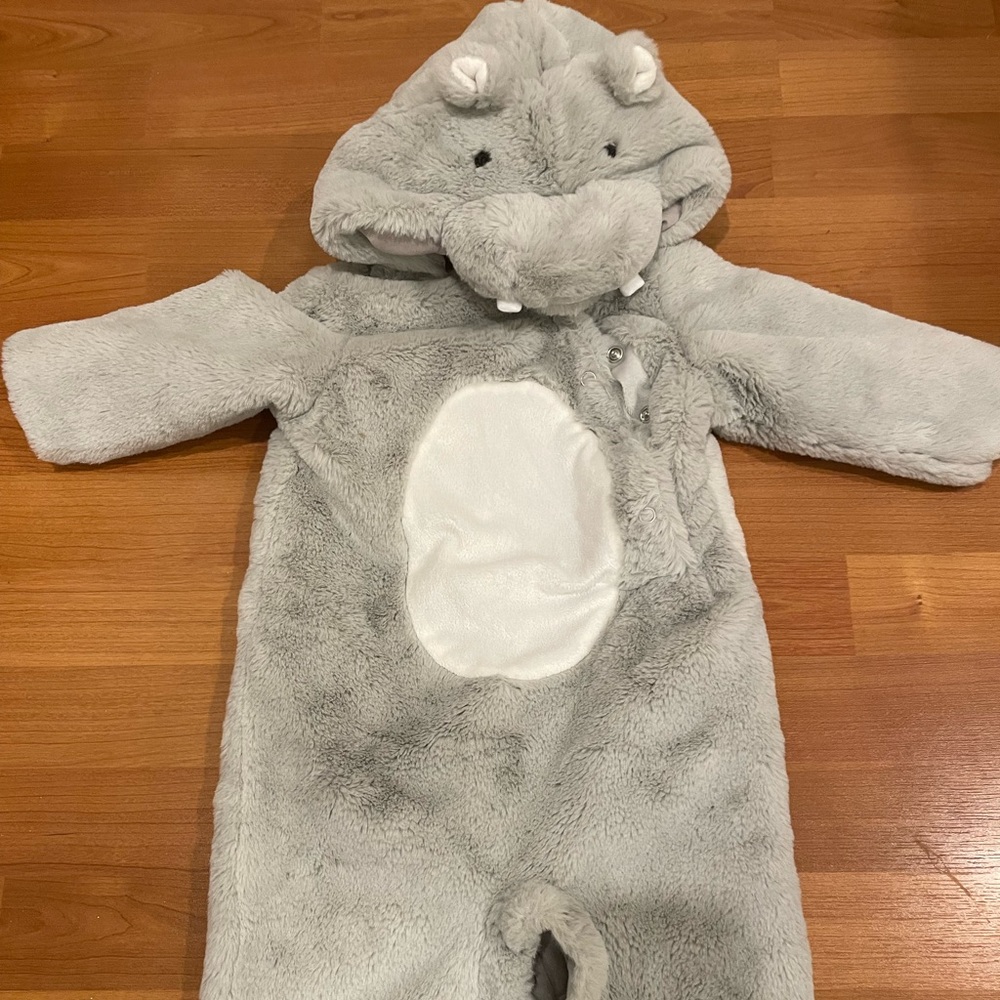 Pottery barn kids baby hippo halloween costume